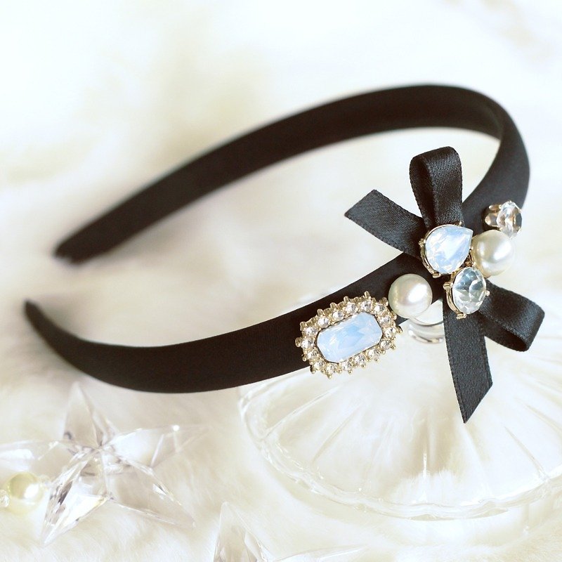 Classy Ribbon with Pearl and Beads Headband - Hair Accessories - Other Materials White