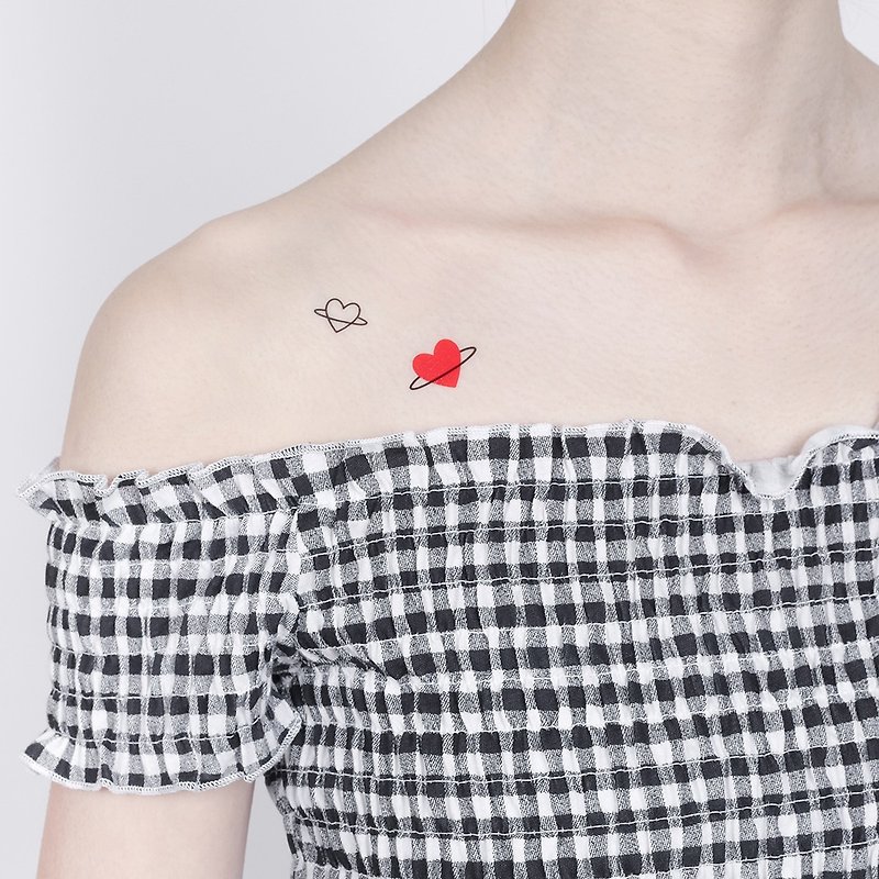 刺青紋身貼紙 / 愛心星球 Surprise Tattoos - 紋身貼紙/刺青貼紙 - 紙 紅色