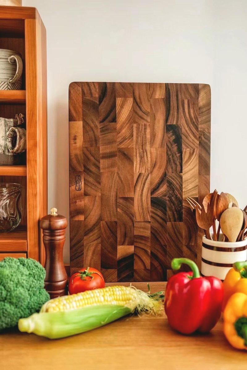 Acacia heartwood chopping board with footpad - ถาดเสิร์ฟ - ไม้ 