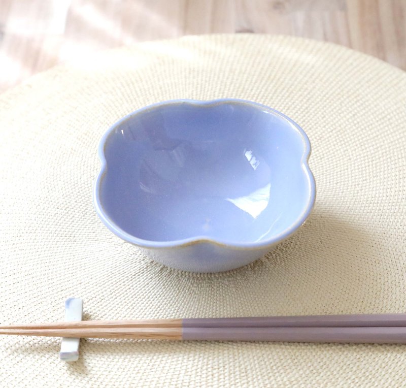 紫陽花結晶釉の四つ葉小鉢 - 碗 - 陶 藍色