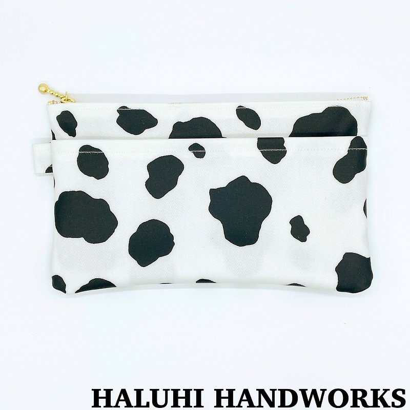 Other Materials Toiletry Bags & Pouches White - Cow Pattern Passbook Pouch Pen Case