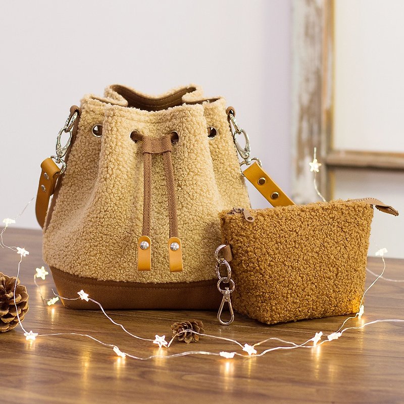 Lucky bag small plush canvas bucket bag (leather accessories) + plush coin purse Lucky Bag - Messenger Bags & Sling Bags - Other Man-Made Fibers Brown