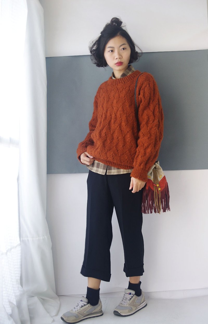 4.5studio- Geocaching vintage - Hand crochet sweater brick red twist - สเวตเตอร์ผู้หญิง - เส้นใยสังเคราะห์ สีส้ม