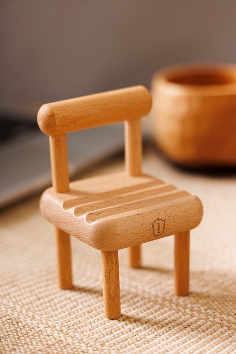 Islandoffer島嶼製作 櫸木椅子手機架 - 手機/平板支架 - 木頭 咖啡色