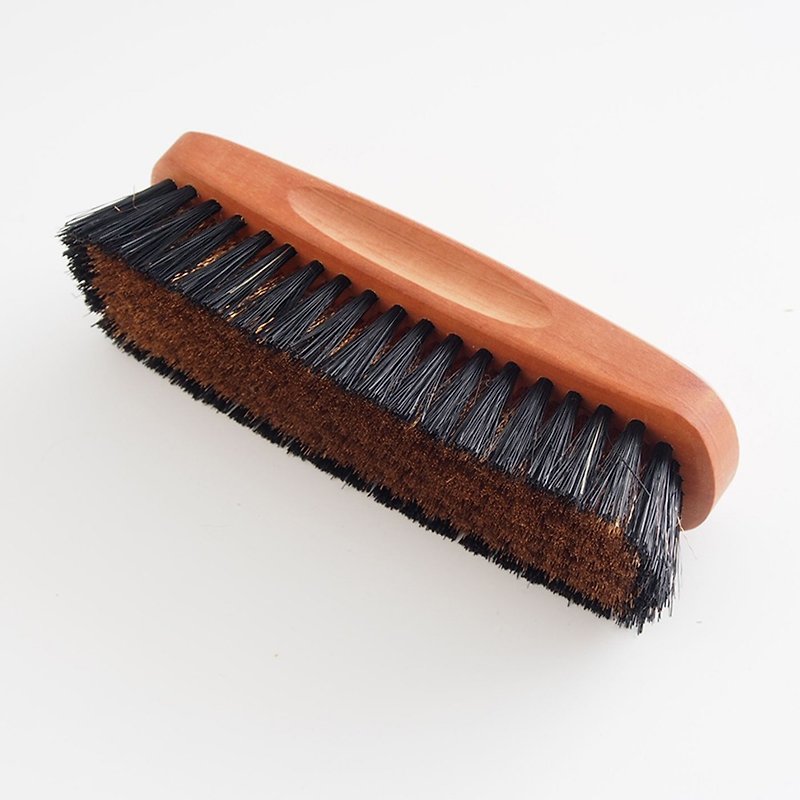 Redecker- Bronze Fiber Clothes Brush - อื่นๆ - ไม้ สีนำ้ตาล