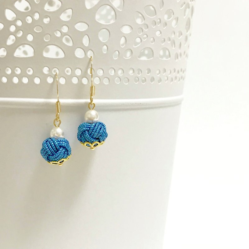 Japanese mizuhiki earring - 耳環/耳夾 - 紙 藍色