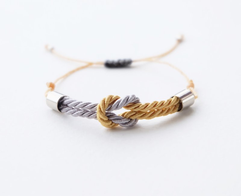 Tiny tie the knot rope bracelet in Light gray / Gold - Bracelets - Polyester Gold