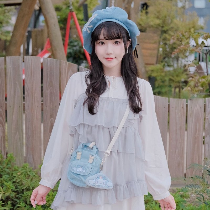 【DOUGHNUT】Crossbody Bag 6.5-inch Cinnamoroll Shoulder Bag Phone Pouch Water-repellent CNR - Messenger Bags & Sling Bags - Polyester Blue