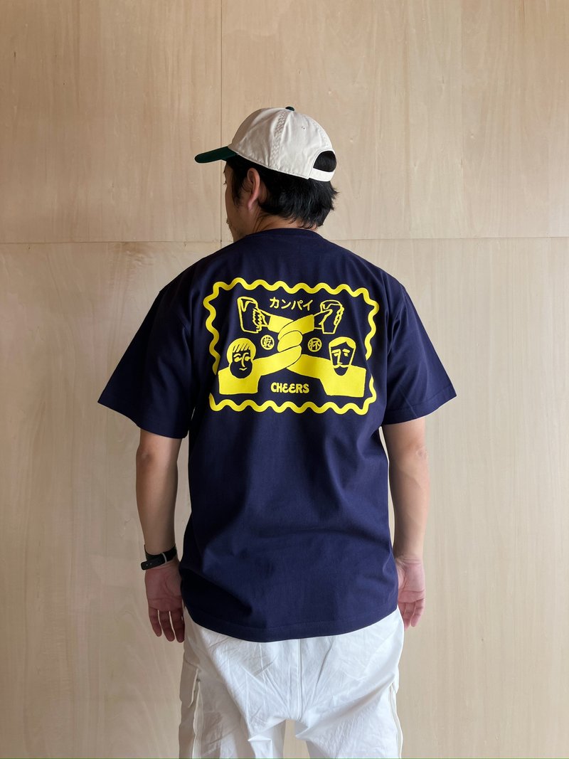 予約カンパイTシャツ - 女 T 恤 - 棉．麻 黑色