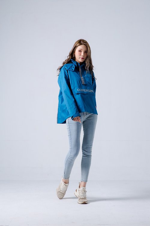 Outperform 奧德蒙雨衣專賣店 揹客 Packerism 套式背包款衝鋒雨衣-日本藍 (單上衣)
