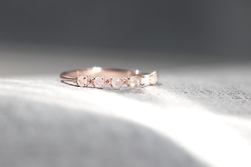CHARIS GRACE 純14K Forever Diamond Ring 永恆排鑽花形戒指