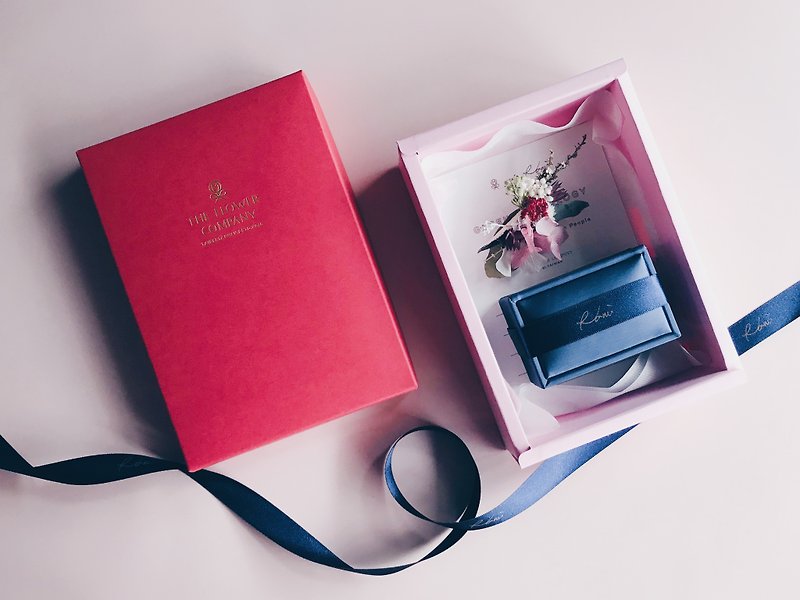 TFC x Rami [爱神-Aphrodite] light jewelry dry flower jewelry Valentine's Day gift box - Hair Accessories - Plants & Flowers 