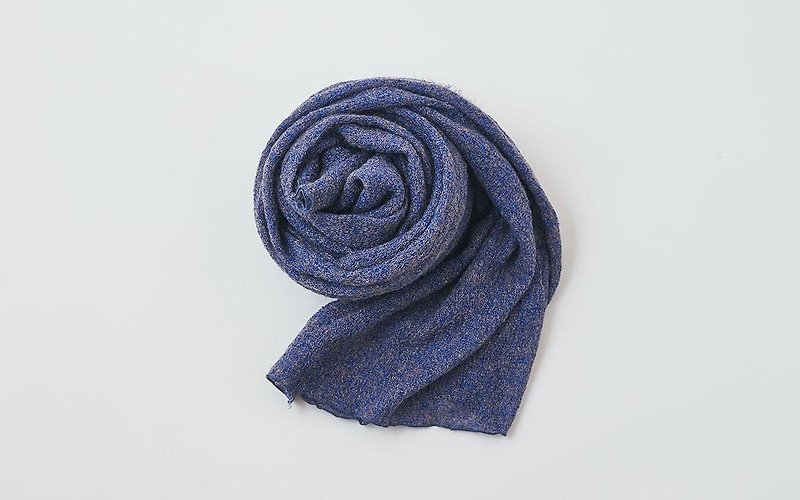 Mohair knit linen stall Blue Gray - ผ้าพันคอ - ผ้าฝ้าย/ผ้าลินิน สีเทา