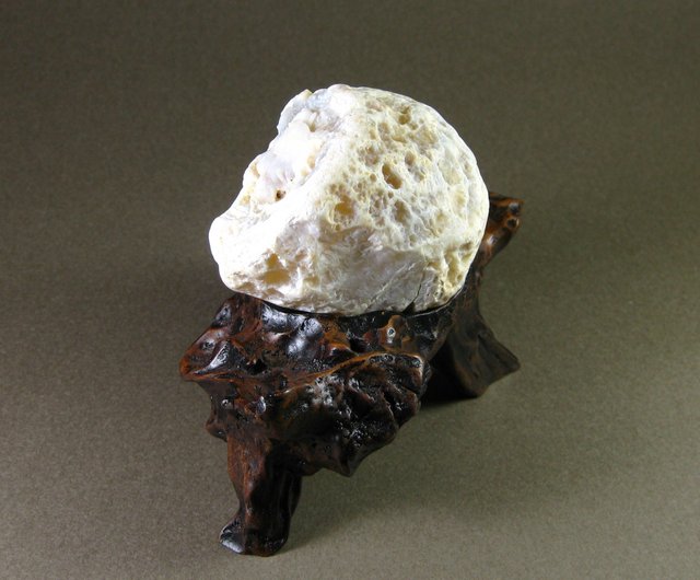 彫刻作品（カニ）原皮ホワイト白玉髄 - ショップ JadeGaze|Taiwan Jade