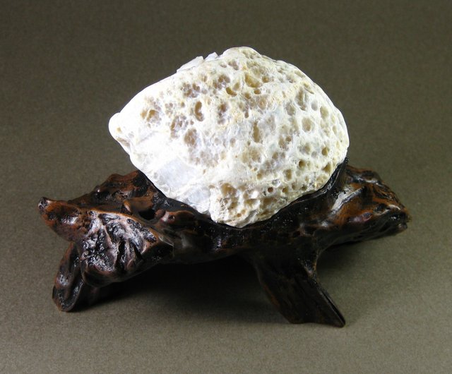 彫刻作品（カニ）原皮ホワイト白玉髄 - ショップ JadeGaze|Taiwan Jade