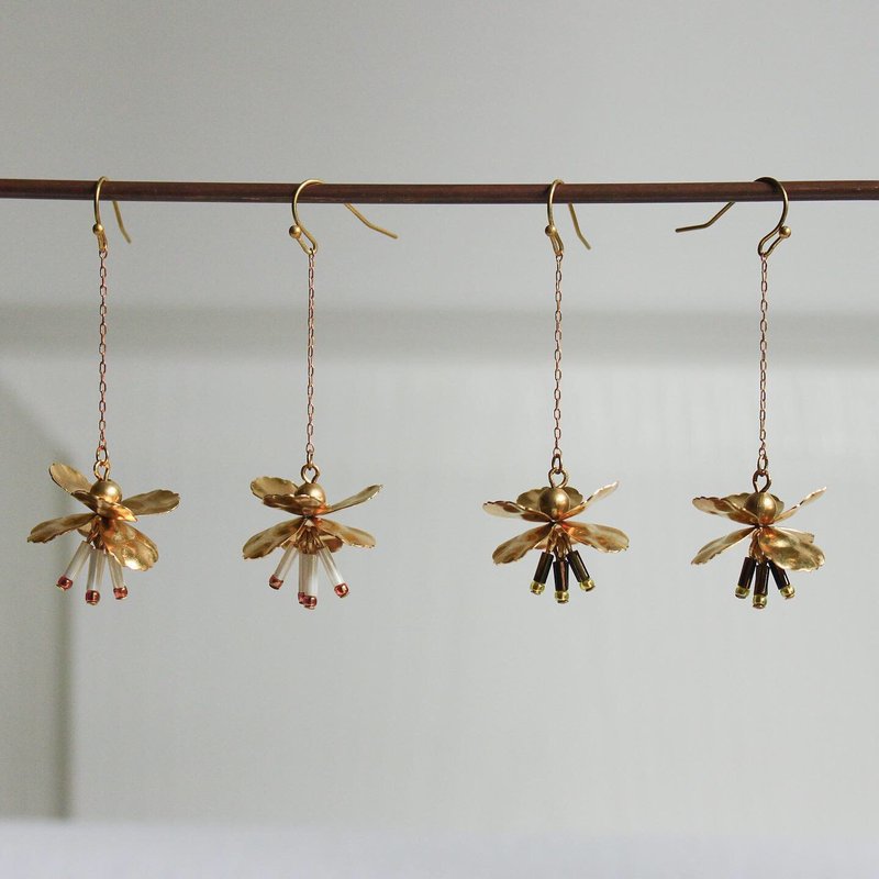 Equinox Series-Swaying Flower Earrings Bronze Earrings Japanese Beads Bronze - Earrings & Clip-ons - Copper & Brass Gold