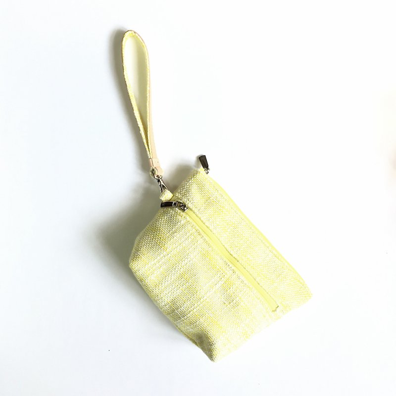 กระเป๋าอเนกประสงค์ - กระเป๋าหูรูด - หนังแท้ สีเหลือง