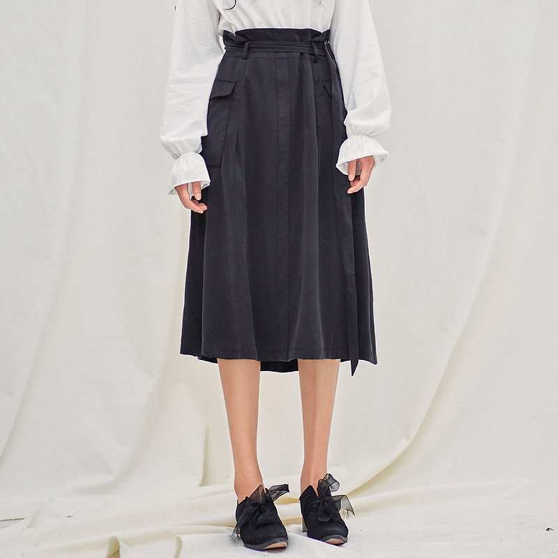 Anne Chen 2017 autumn new ladies belt decorative pocket skirt dress - Skirts - Other Materials Black