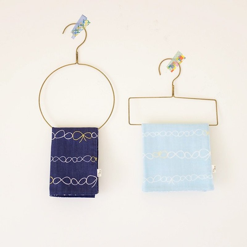 Four seasons must be small things. Bow double gauze handkerchief, sky blue - Other - Cotton & Hemp Blue