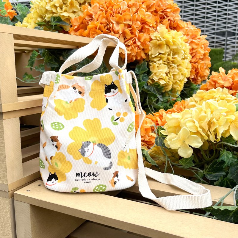 Meow北歐風花花貓貓手提袋側孭袋斜孭袋 - 側背包/斜背包 - 其他材質 黃色