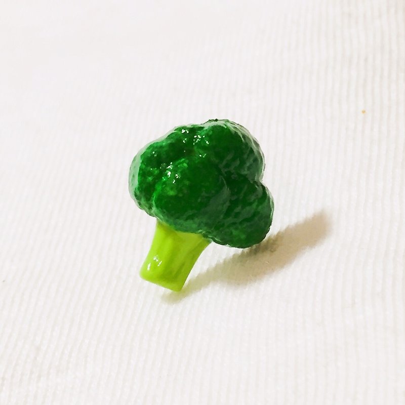 Clay Earrings & Clip-ons Green - Not picky eater series vegetable earrings (single ear sale) (can be changed to Clip-On)