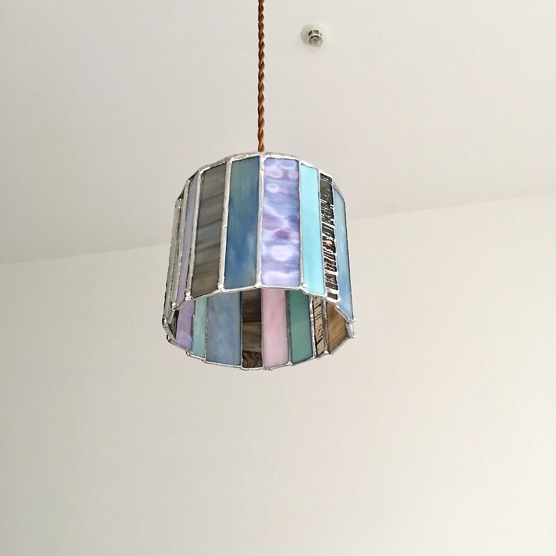 ドラマティックナイト ミルキーブルー&ライラックピンク Bay View - 燈具/燈飾 - 玻璃 藍色