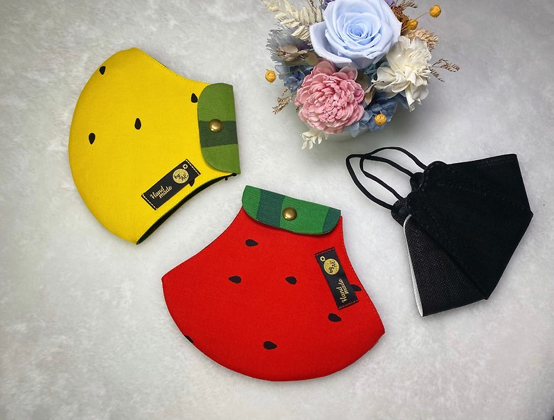 Watermelon type mask storage bag / suitable for three-dimensional masks - หน้ากาก - ผ้าฝ้าย/ผ้าลินิน 