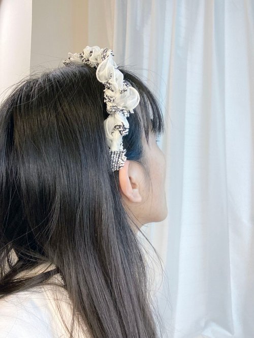 A blissful think @ day studio 黑白色系 小香風 頭箍 氣質 花紗 髮箍【編織】
