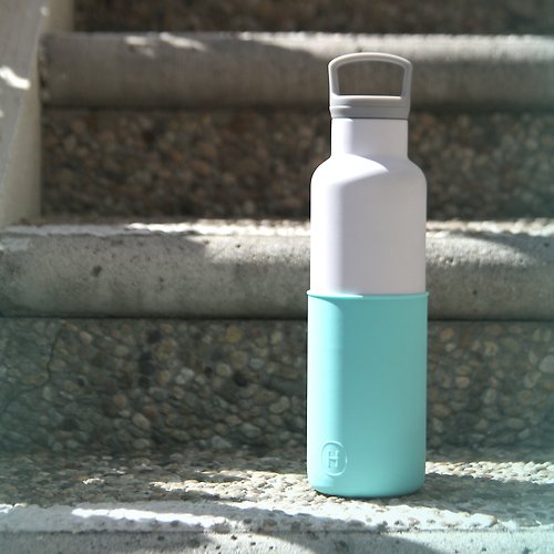 HYDY Bottle (授權總代理) 美國HYDY時尚保溫水瓶 CinCin White系列 | 北極藍-白瓶 - 590ml