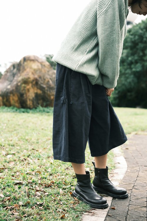 小我私服 ALLGENDER 澀谷FIRST漸層燈芯絨側釦七分褲 - 2色 - 七分藍