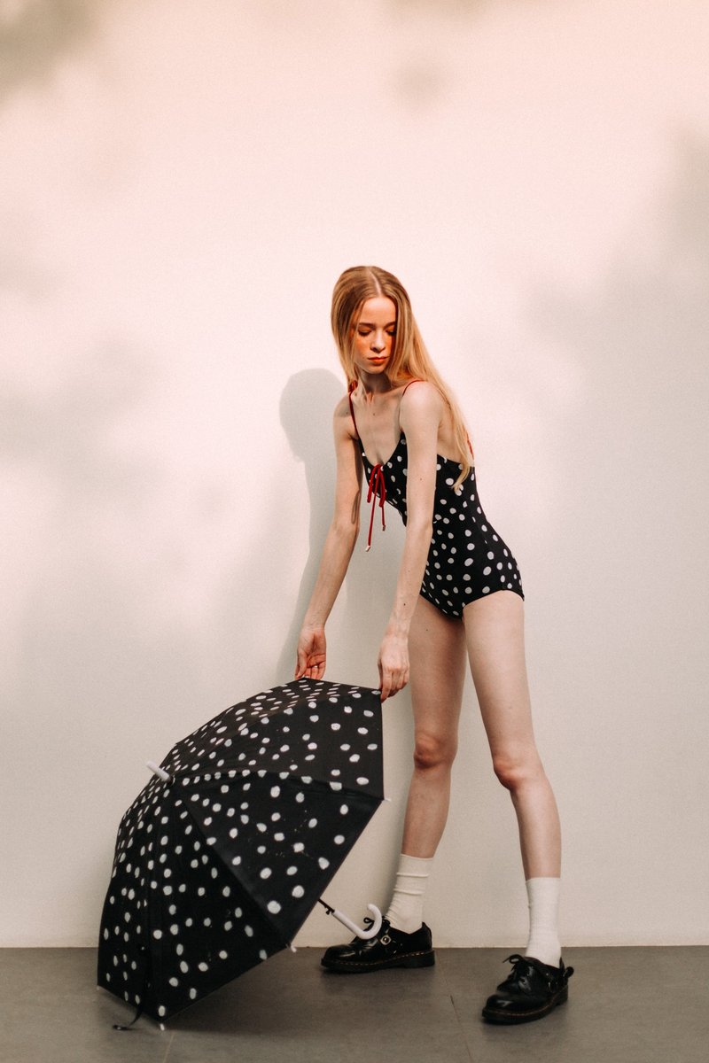 Waterandothers Swimwear RAIN black one Piece Size S - 女泳衣/比基尼 - 其他材質 