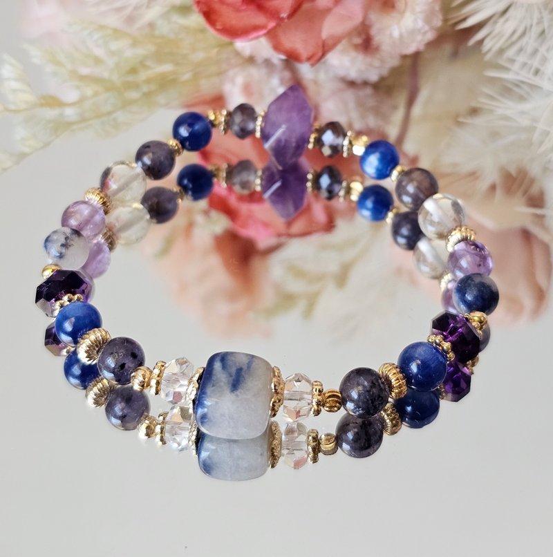 Quiet water lily-single circle/blue line Stone/amethyst/cordierite/kyanite/white Stone - สร้อยข้อมือ - คริสตัล 