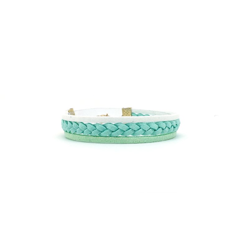 Handmade Double Braided Stylish Bracelets–light blue limited - สร้อยข้อมือ - วัสดุอื่นๆ สีน้ำเงิน