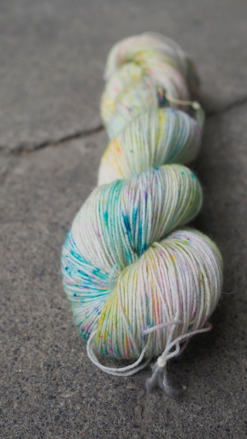 Hand Dyed Sock Line - Genie (100% Super Washed Blue Sheep) - Knitting, Embroidery, Felted Wool & Sewing - Wool 