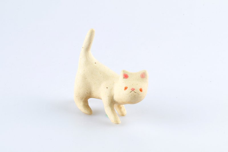 White Cat Series-Swagger - Items for Display - Pottery White