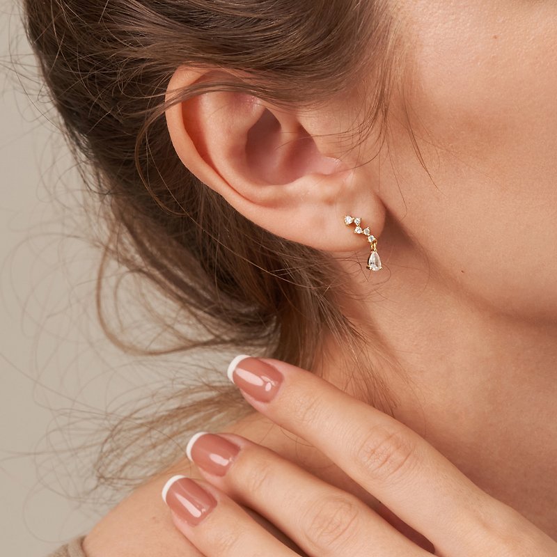Cartilage Hoops, Dangle Earrings, Diamond Earrings,Silver Hoop Earrings - ต่างหู - เงิน สีทอง