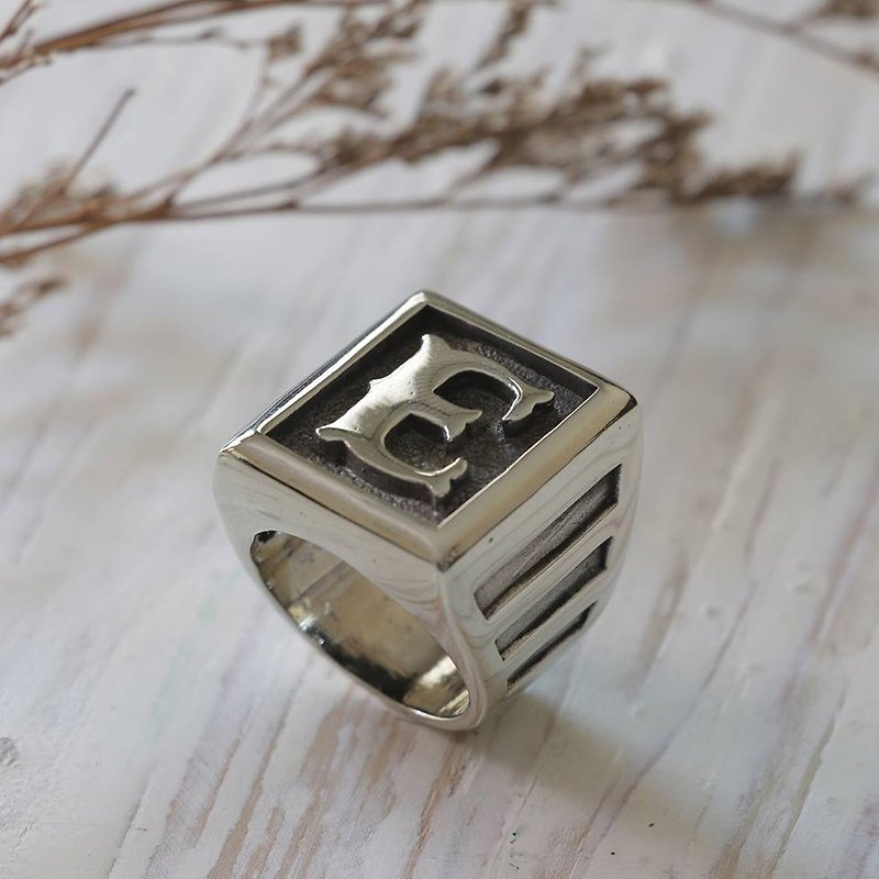 E alphabet Western Biker Ring silver lucky cowboy GOTHIC initials monogram man - General Rings - Other Metals Silver