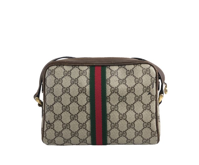 日本直送 名牌中古包 】GUCCI グッチ ショルダーバッグ ベージュ GGロゴ PVC レザー シェリーライン vintage オールド  42gtg3 - ショップ VintageShop solo ショルダーバッグ - Pinkoi