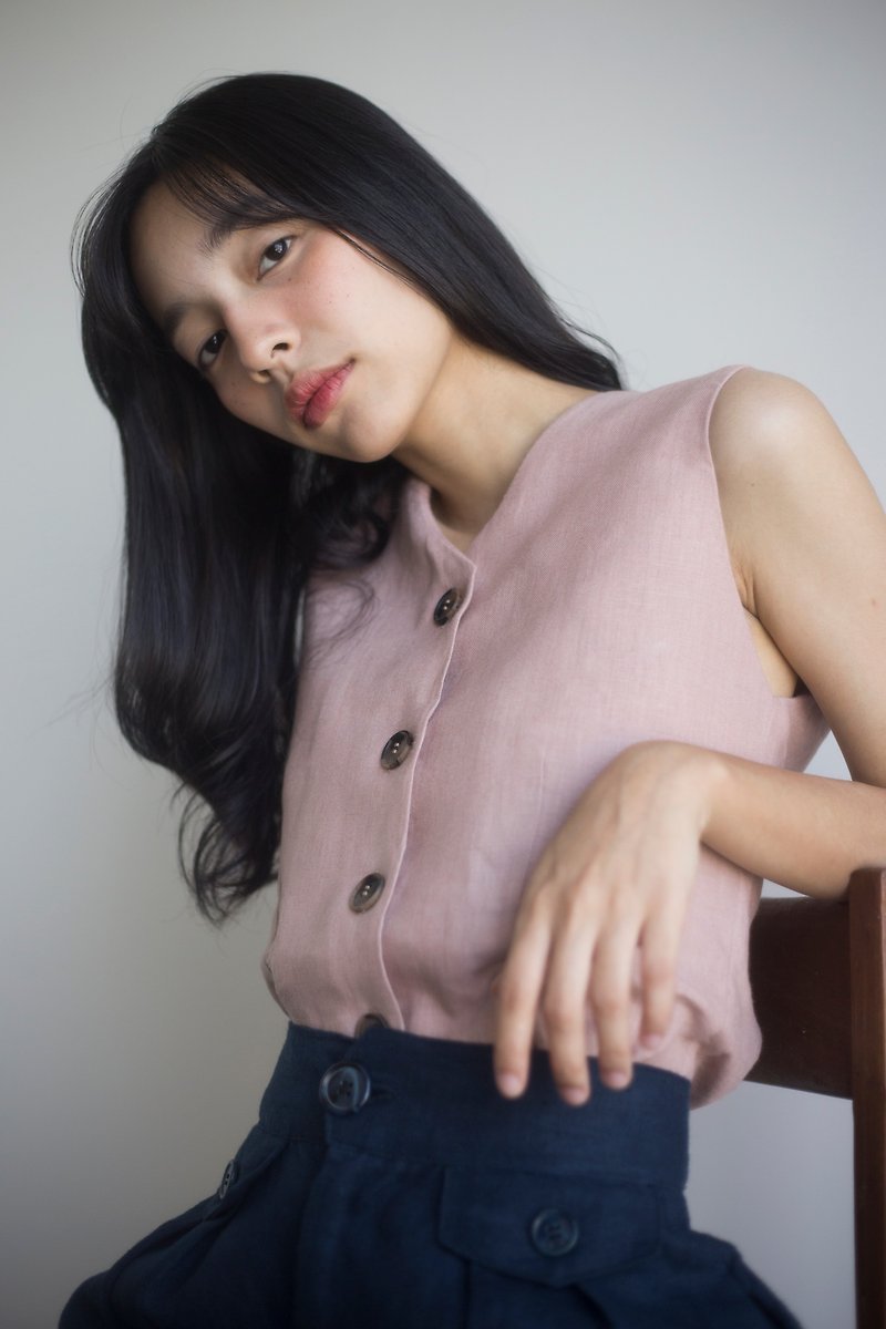 Linen front buttoned crop vest in Dusty Pink - 背心/無袖上衣 - 亞麻 粉紅色