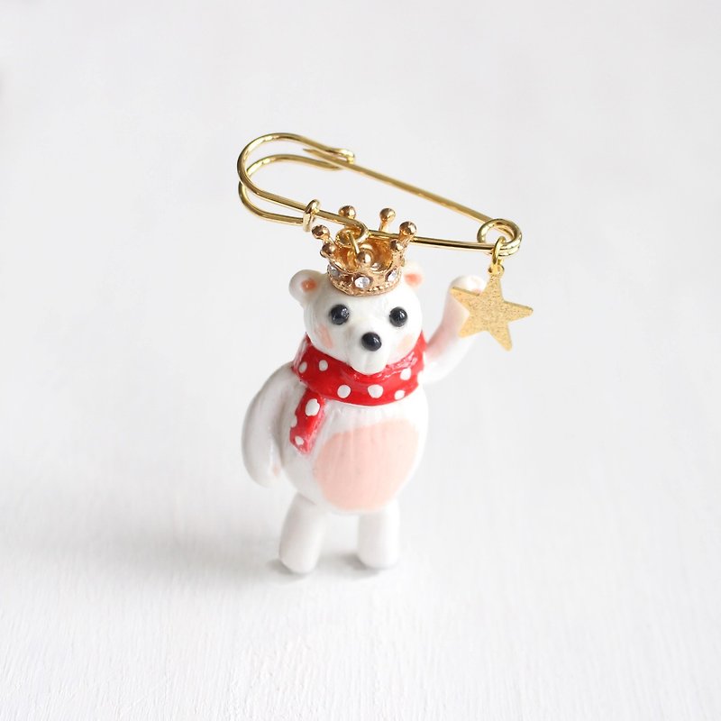Bear King brooch  Polar Bear Handmade pin - Brooches - Pottery White