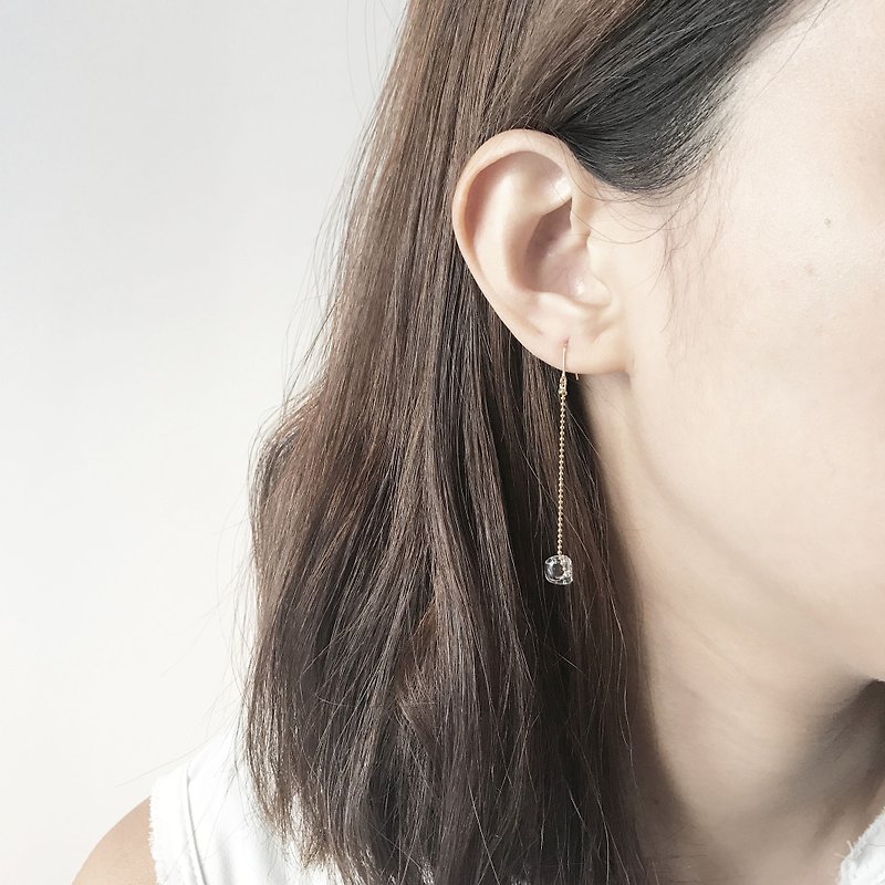 Rain Drop - Simple Glass Earrings - Earrings & Clip-ons - Glass Transparent