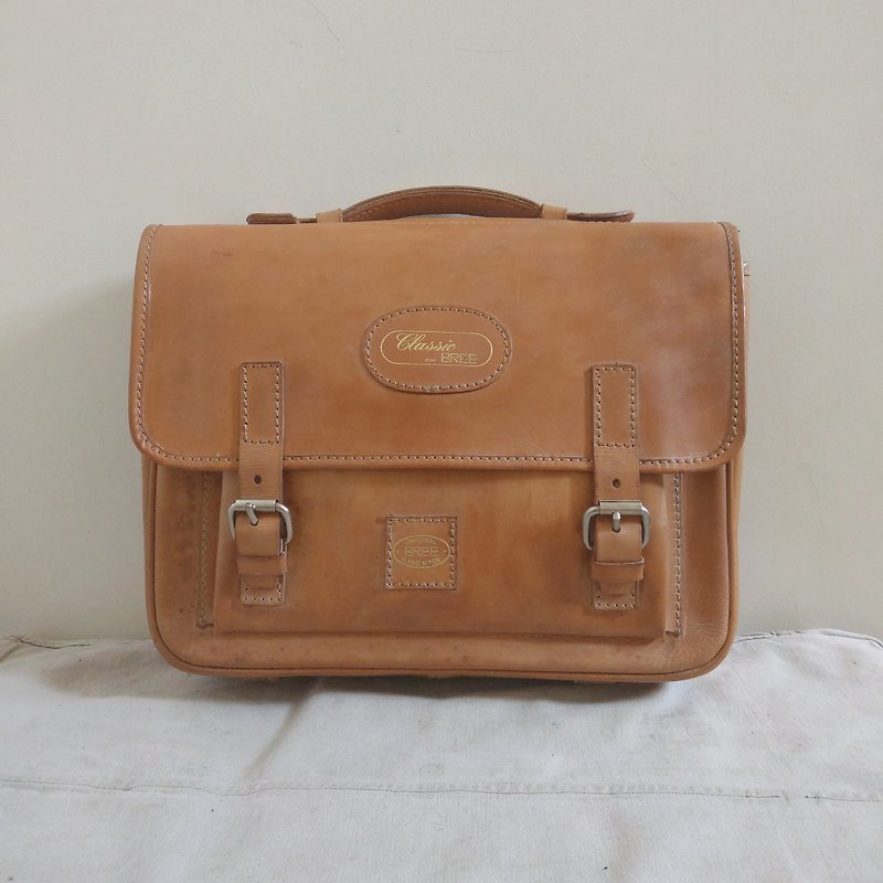 Leather bag_B044_BREE - กระเป๋าถือ - หนังแท้ สีนำ้ตาล