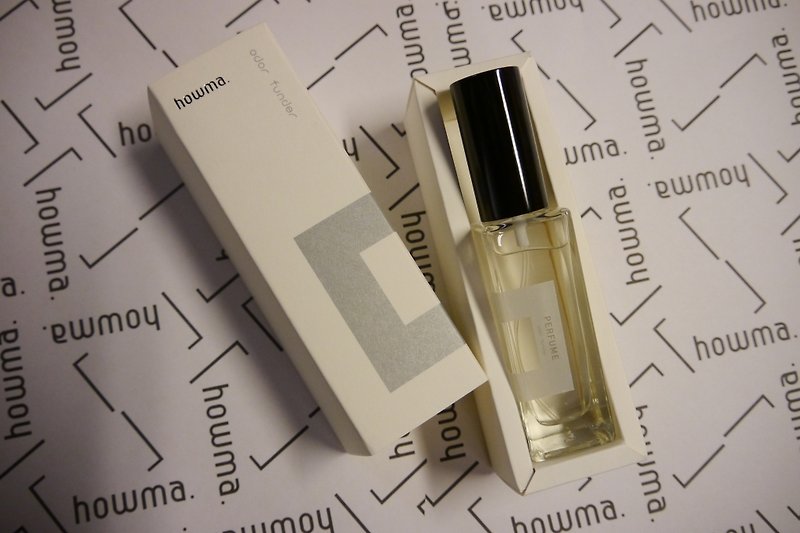 Co-named perfume of odor funder and howma. 30ml - Perfumes & Balms - Other Materials Transparent