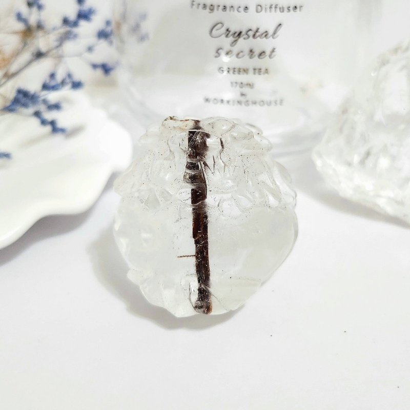 白水晶帶紅碧璽龍龜/招貴人運/淨化磁場之水晶 - 擺飾/家飾品 - 水晶 紅色