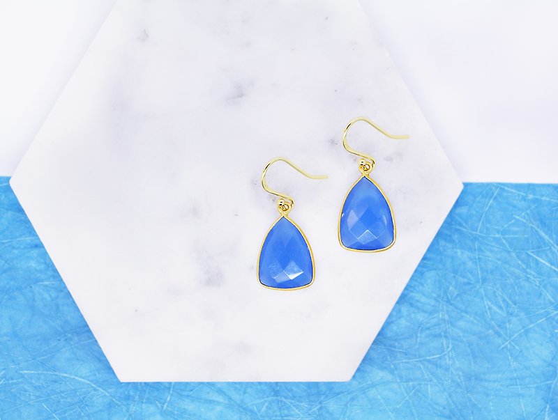 Edith & Jaz • 藍色玉髓三角形純銀耳環 - 耳環/耳夾 - 寶石 藍色