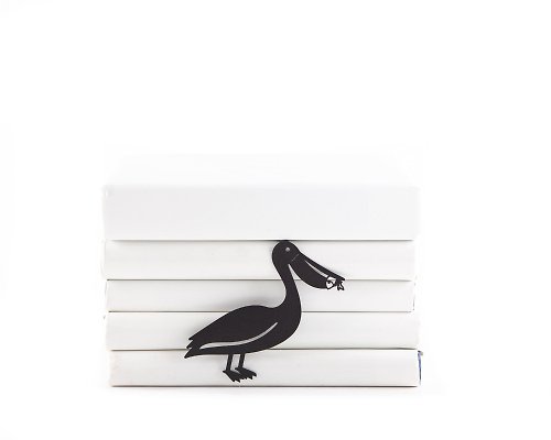 Design Atelier Article Unique Metal Bookmark Pelican Small Bookish Gift for Pelican Lovers