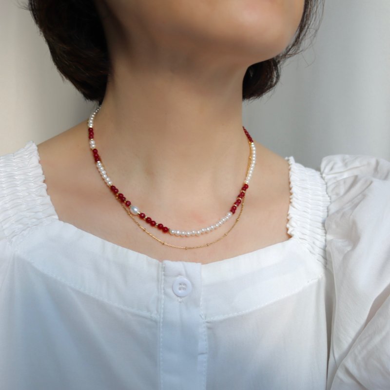 Pearl and pomegranate pearl necklace natural freshwater pearl necklace free stacking titanium steel necklace - สร้อยคอ - ไข่มุก 