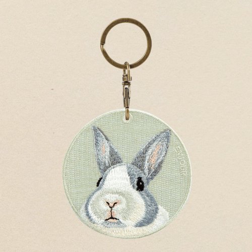 EMJOUR EMJOUR 雙面刺繡吊飾 - 兔子 | 模擬刺繡