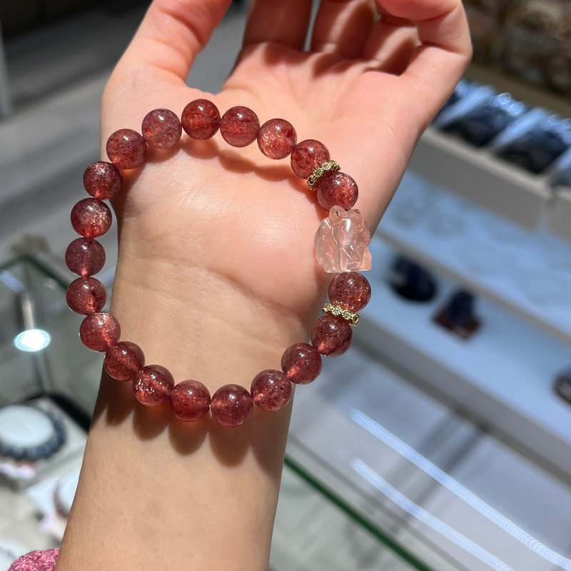草莓晶粉晶九尾狐設計款手鏈 - 手鍊/手環 - 水晶 粉紅色