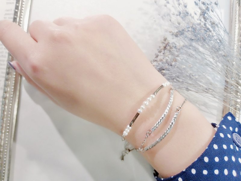 -Diana's Bowstring-925 Silver tube bracelet ver.pearl - สร้อยข้อมือ - วัสดุอื่นๆ ขาว